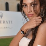 Madalina Ghenea braccialetto Cruciani WWF abito AlbertaFerretti 3