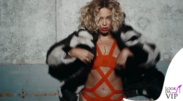 Beyonce video Yonce trikini Herve Leger