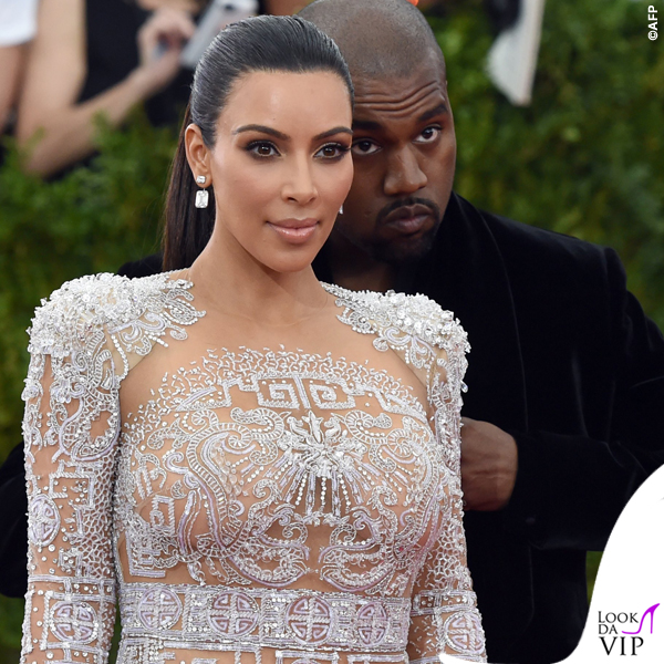 Kim Kardashian Met Gala 2015 abito Roberto Cavalli 3