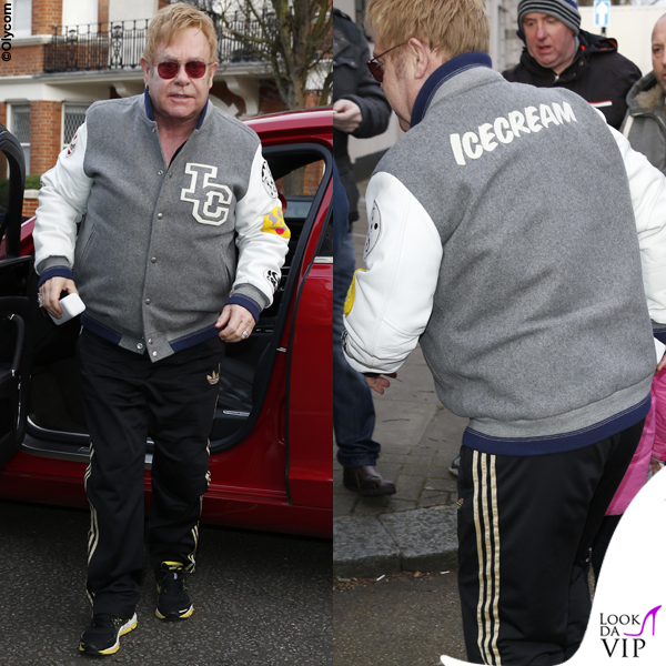 Elton John giacca BBC pantaloni Adidas sneakers Asics