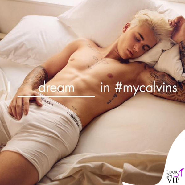 Justin Bieber in Mycalvins boxer Calvin Klein