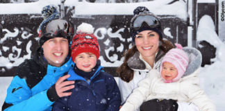Duchessa Kate Middleton, principessa Charlotte, principe George, duca William sulla neve