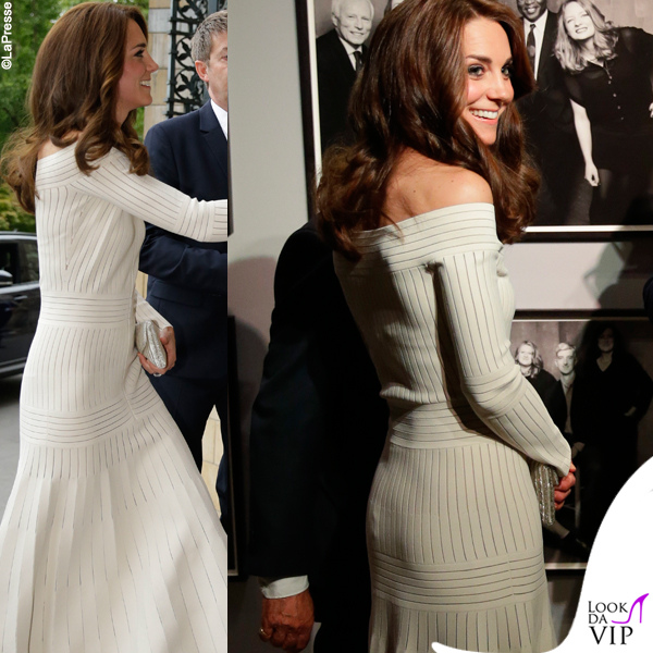 Kate Middleton abito Barbara Casasola sandali Schutz