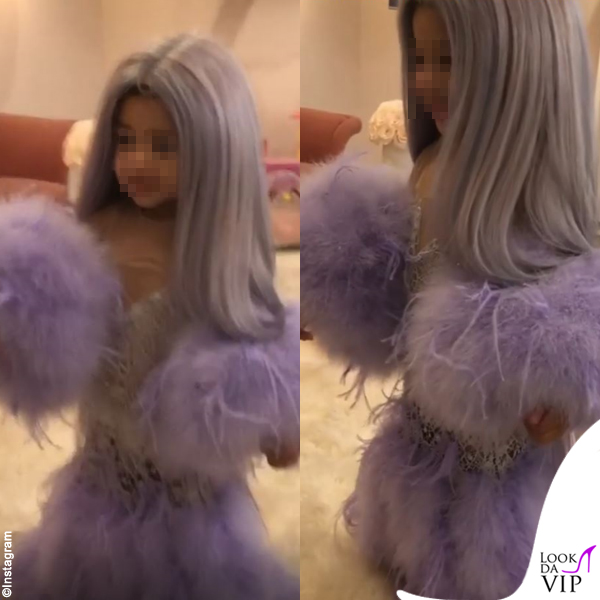 Stormi vestita come mamma Kylie Jenner per Halloween