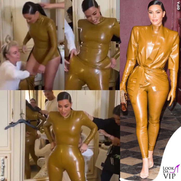 Kim Kardashian si strizza a fatica in completo di lattine firmato Balmain