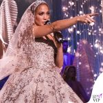 Jennifer Lopez Marry Me Sposami abito Zuahir Murad gioielli Pasquale Bruni