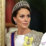 La regina Camilla e Kate Middleton alla Cena di Stato a Buckingham Palace