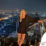 i look di ilary blasi in vacanza in thailandia