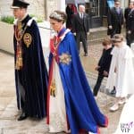 i dettagli nel look di Kate Middleton all'incoronazione di Carlo III
