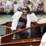 I look di Rita Ora a Venezia 80