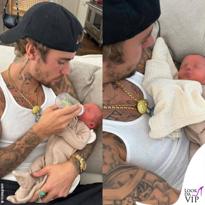 Justin Bieber con il biberon allatta una neonata