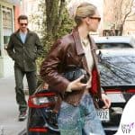 Gigi Hadid, street style firmato a New York con Bradley Cooper