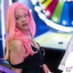 Rihanna capelli rosa 2024