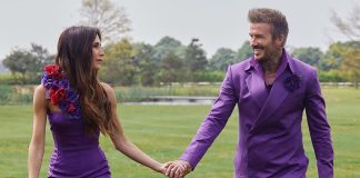 David e Victoria Beckham rimettono gli abiti nuziali per festeggiare i 25 anni di matrimonio