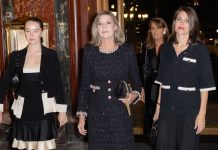 Carolina di Monaco Charlotte Casiraghi Alexandra di Hannover completo Chanel